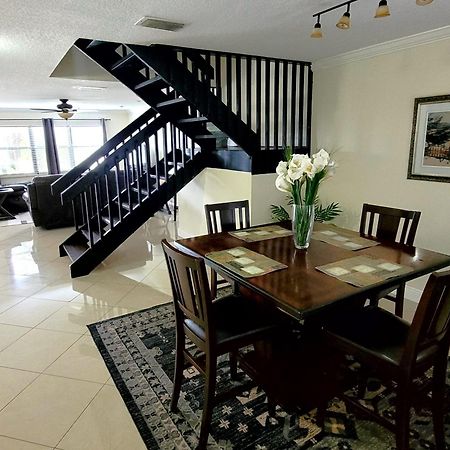 Cozynest2 Appartement Boynton Beach Buitenkant foto